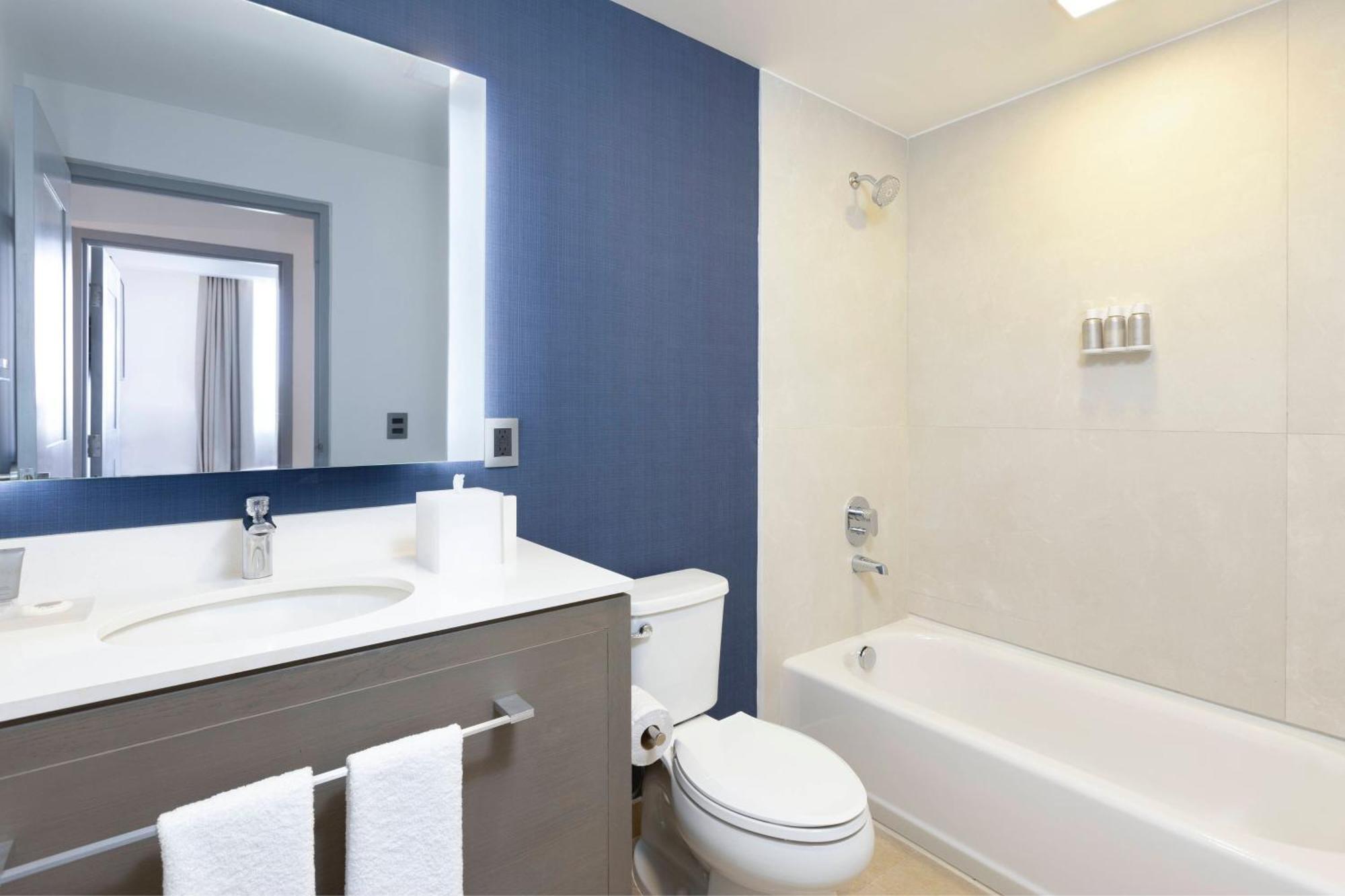 Residence Inn By Marriott Cancun Hotel Zone ภายนอก รูปภาพ