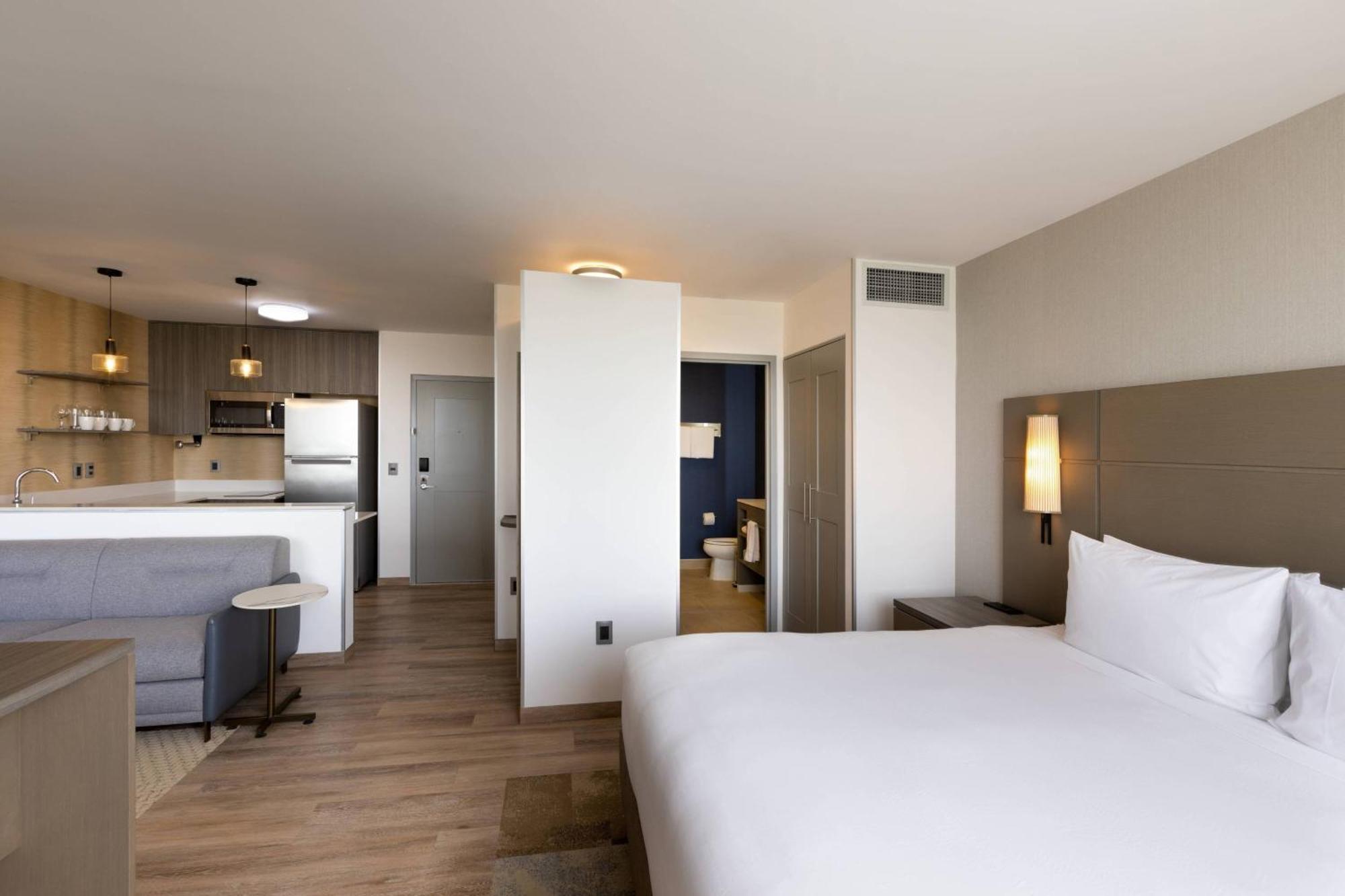Residence Inn By Marriott Cancun Hotel Zone ภายนอก รูปภาพ