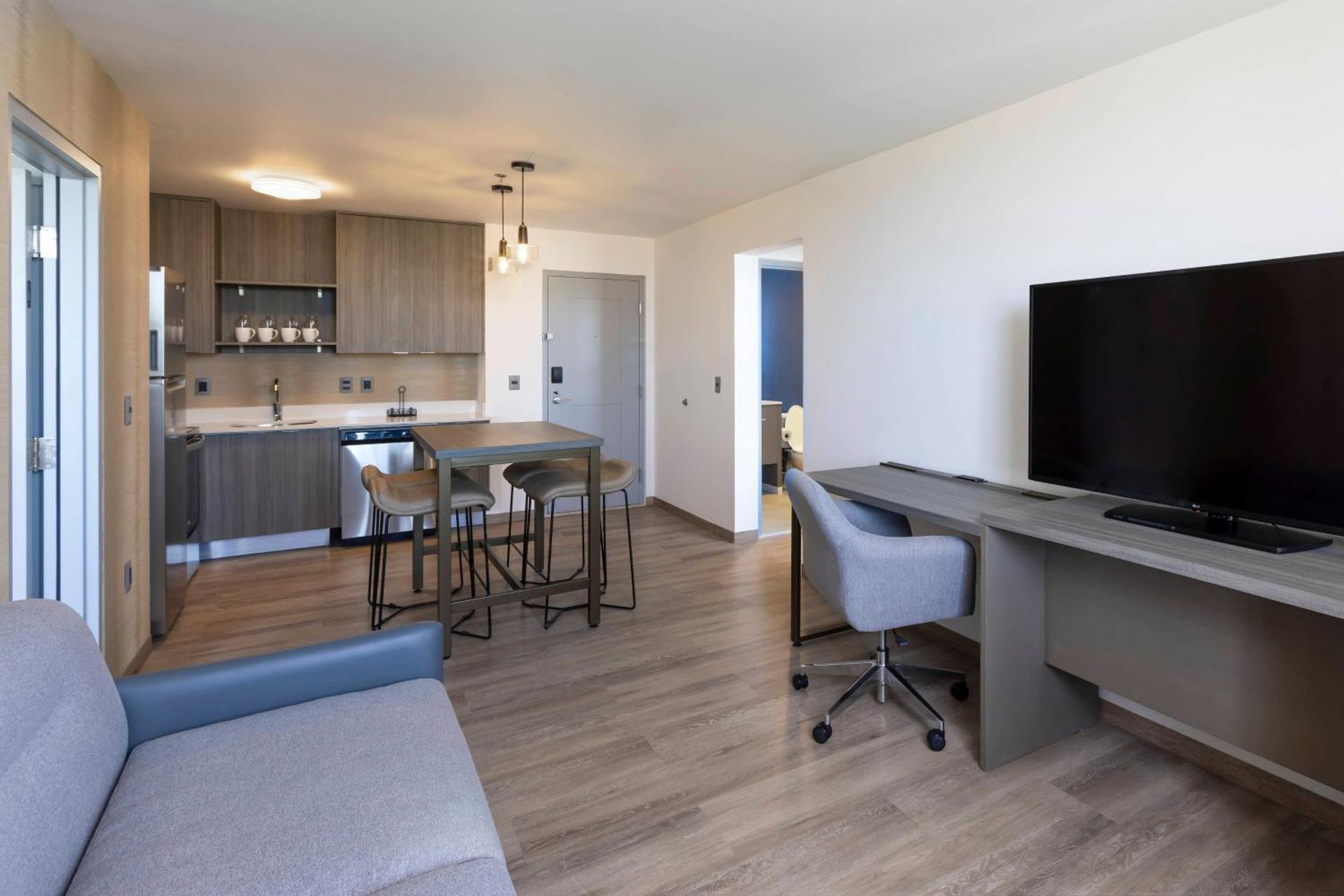 Residence Inn By Marriott Cancun Hotel Zone ภายนอก รูปภาพ