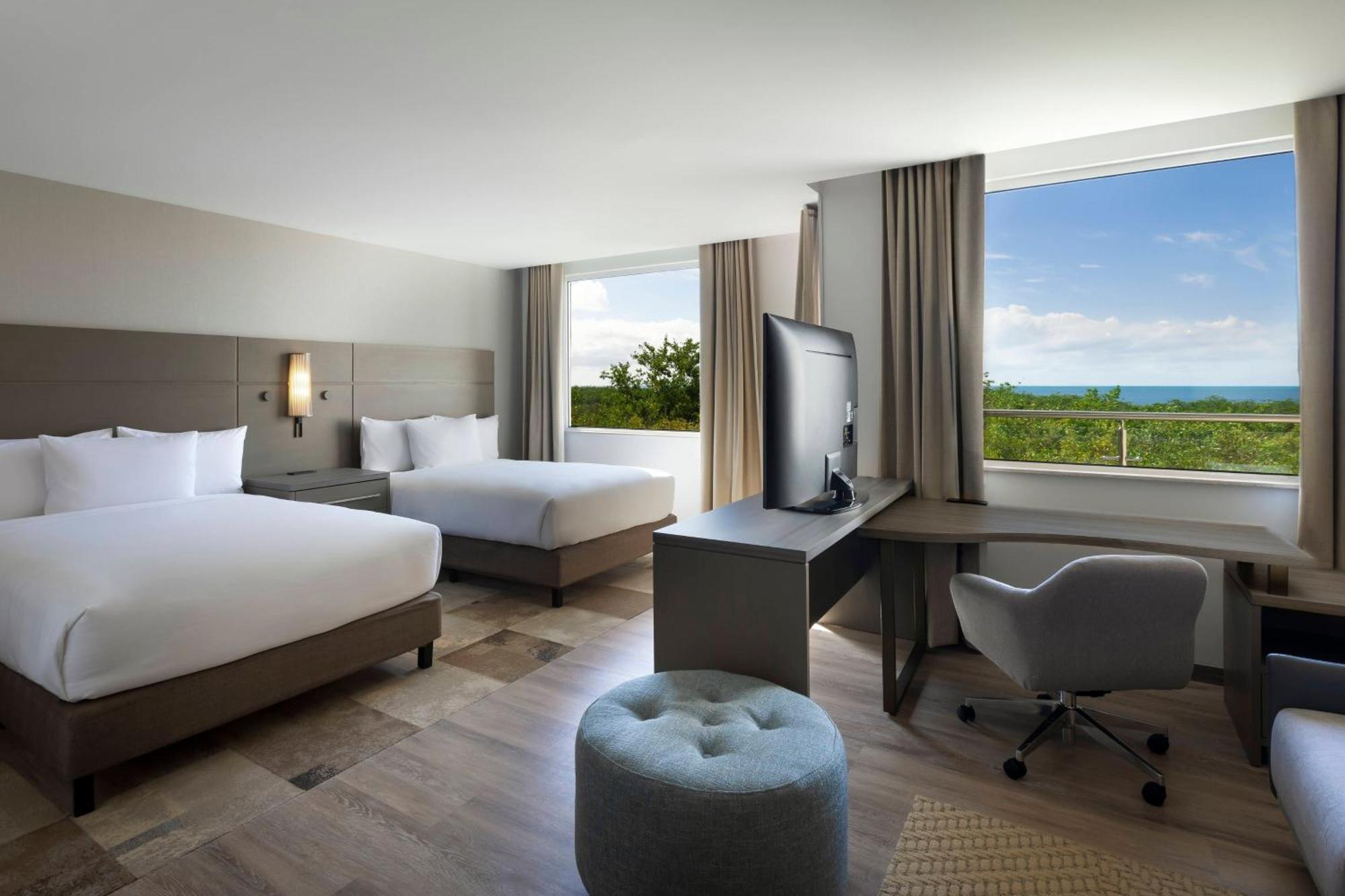 Residence Inn By Marriott Cancun Hotel Zone ภายนอก รูปภาพ