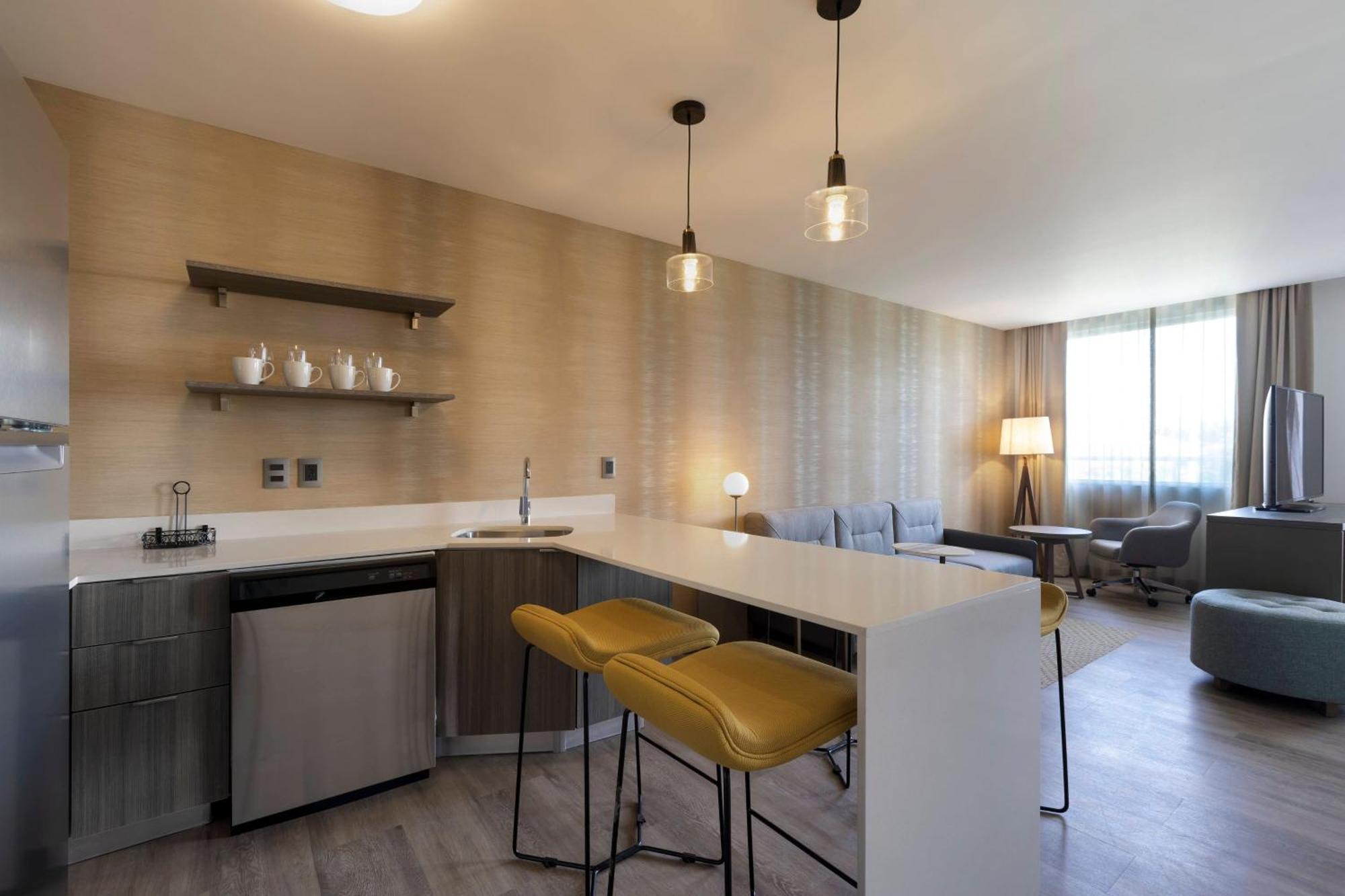 Residence Inn By Marriott Cancun Hotel Zone ภายนอก รูปภาพ
