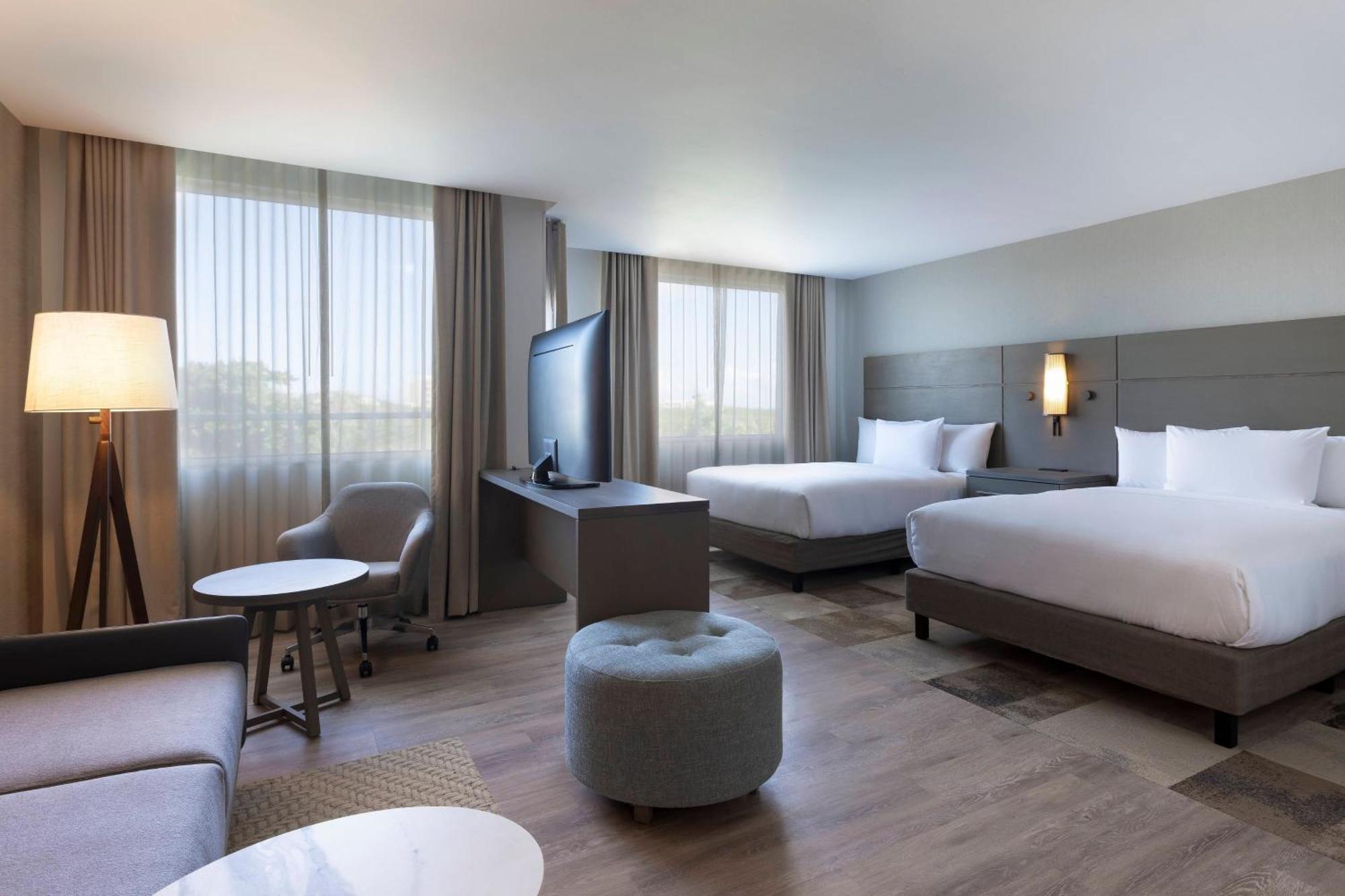 Residence Inn By Marriott Cancun Hotel Zone ภายนอก รูปภาพ