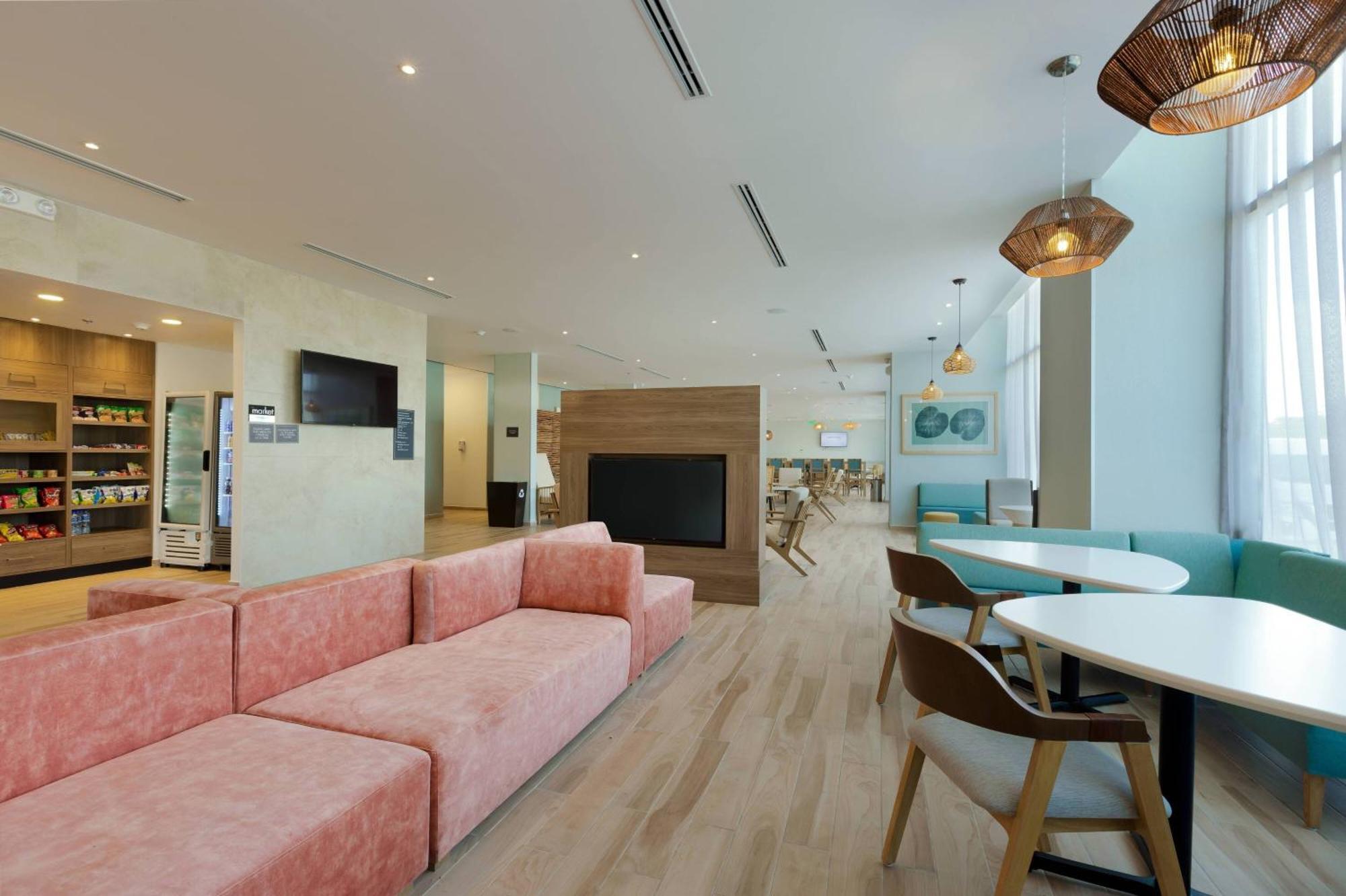 Residence Inn By Marriott Cancun Hotel Zone ภายนอก รูปภาพ