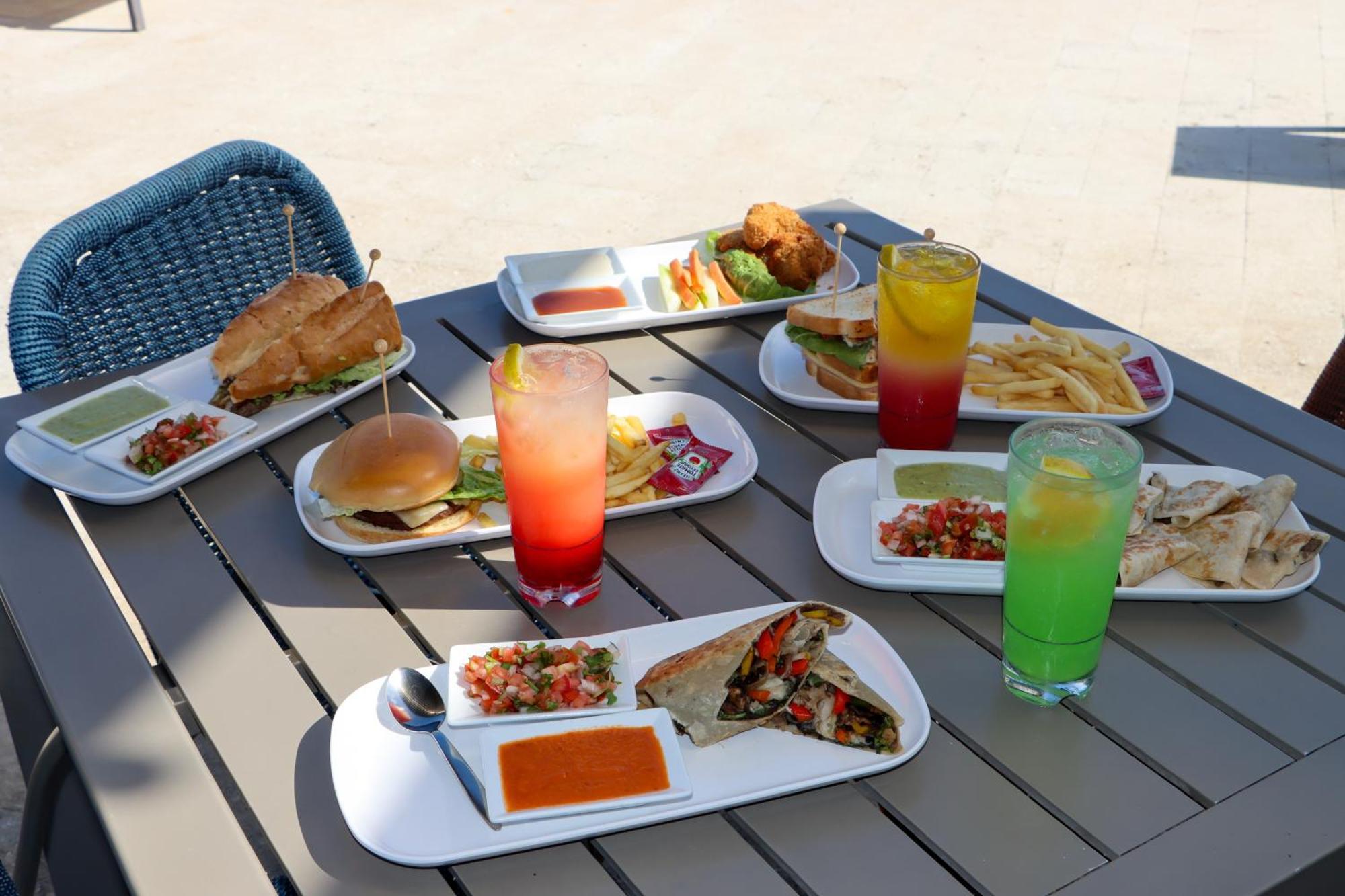 Residence Inn By Marriott Cancun Hotel Zone ภายนอก รูปภาพ